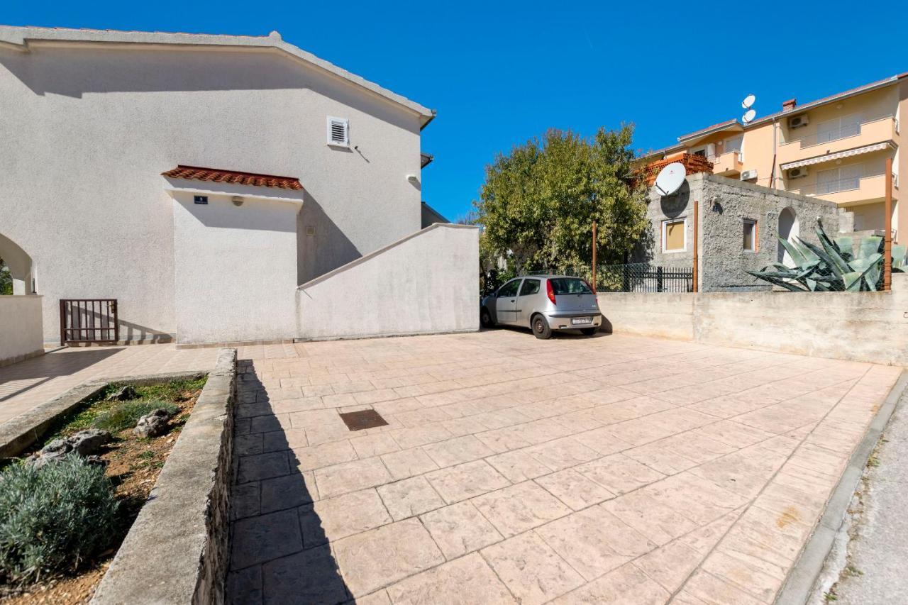 Apartments Neda Trogir Ngoại thất bức ảnh
